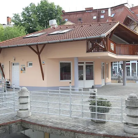 Centrum Lux Apartment Kaposvár